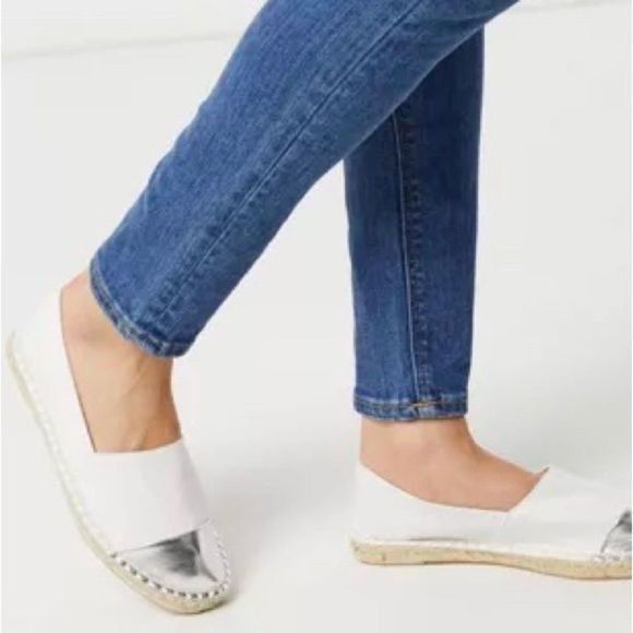 ALDO Espadrilles Flats White Silver-Toed - Picture 1 of 10